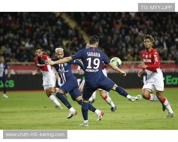 巴黎前场三人联系紧密,进攻压迫感持续增加——在风云变幻的法甲赛场上的全方位解码