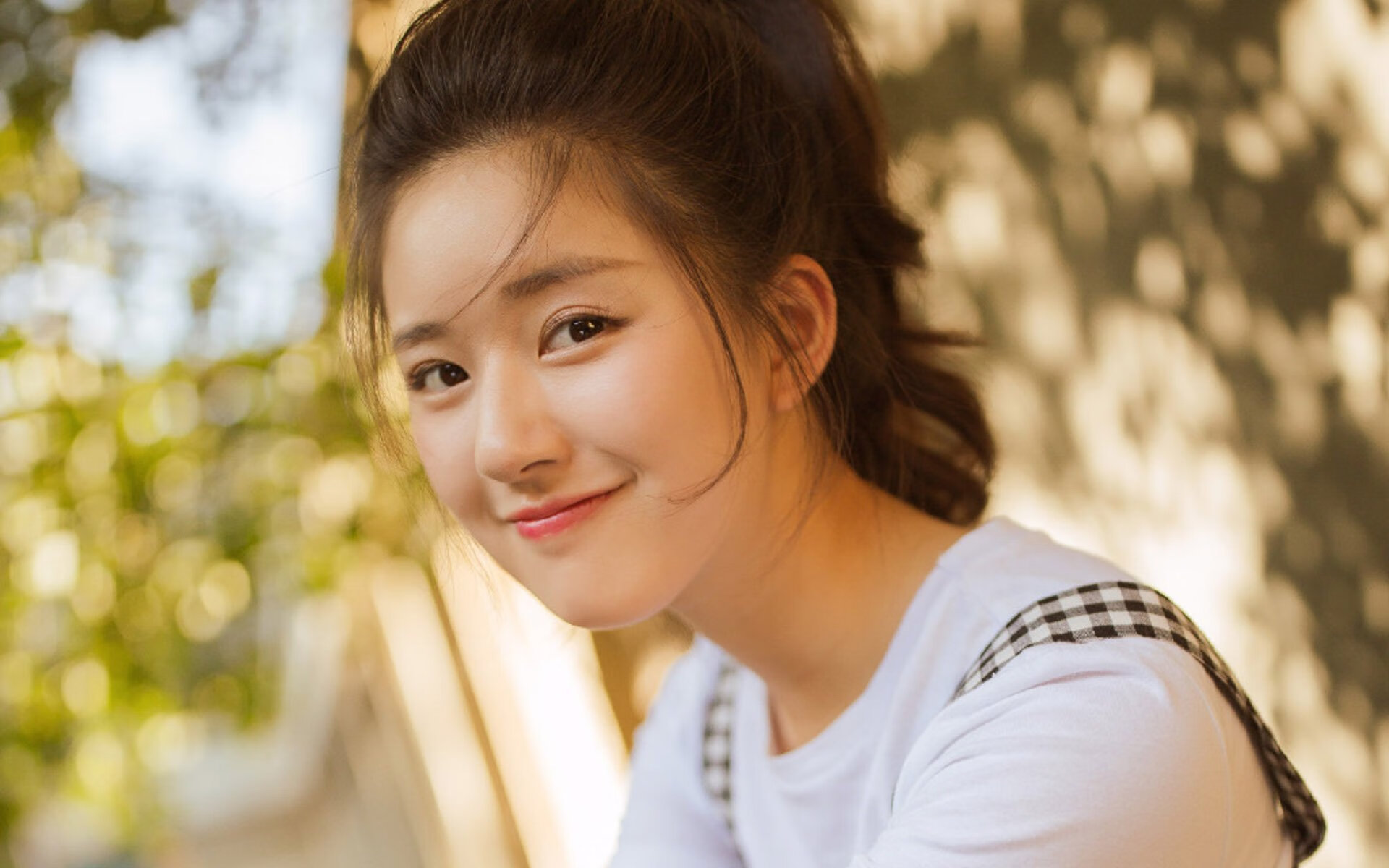 埃弗顿扎实后防遏制对方传控优势，埃弗顿新援